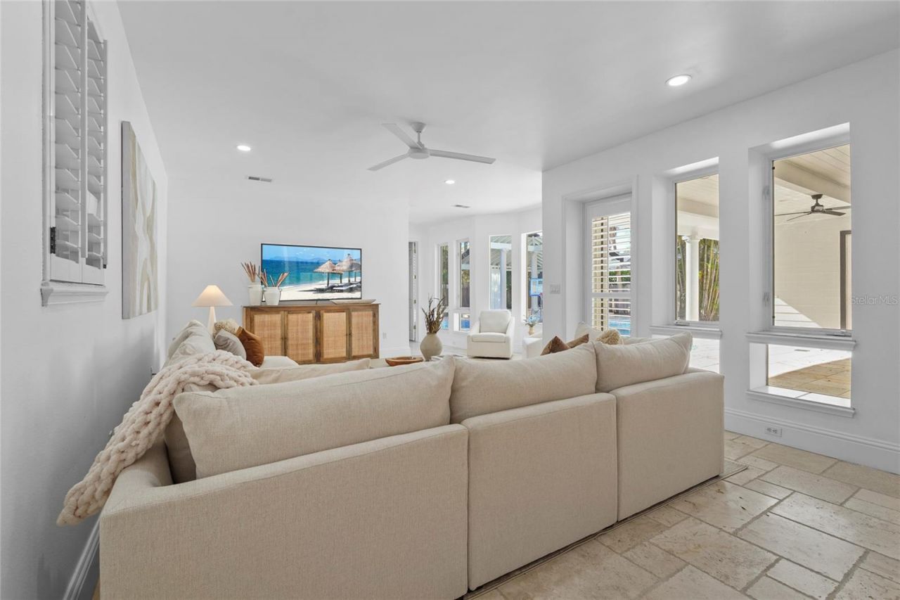 1826 Boyce Street, Sarasota, FL 34239 Photo