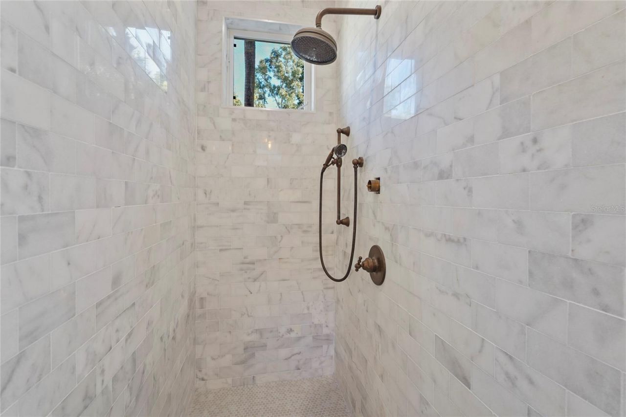 1826 Boyce Street, Sarasota, FL 34239 Photo