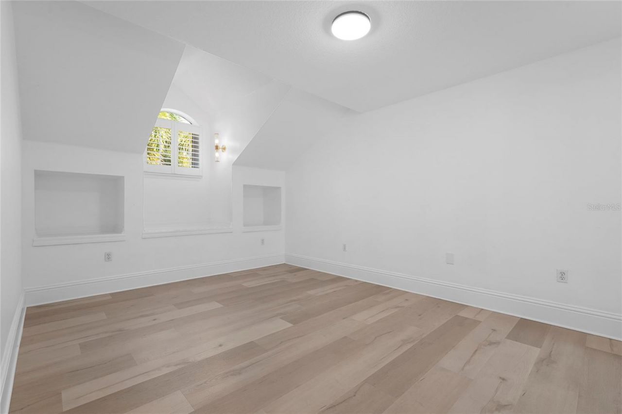 1826 Boyce Street, Sarasota, FL 34239 Photo