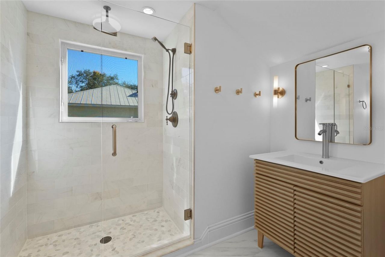 1826 Boyce Street, Sarasota, FL 34239 Photo