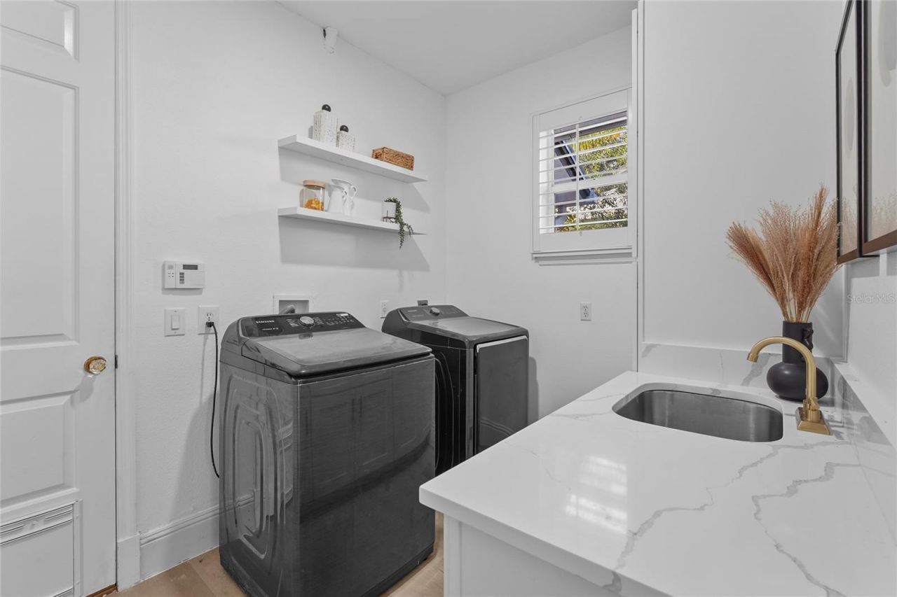 1826 Boyce Street, Sarasota, FL 34239 Photo