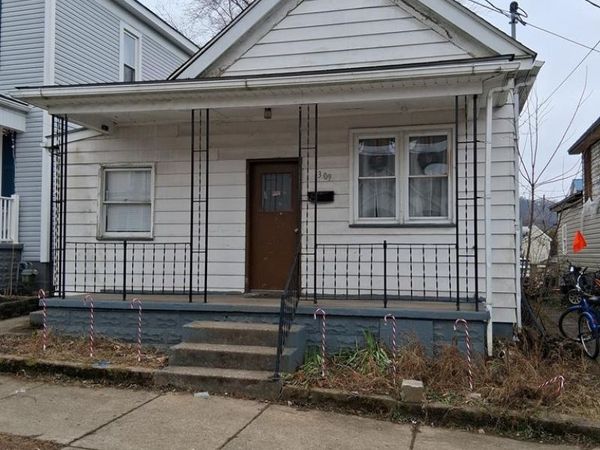 309 8th Street, Moundsville, WV 26041