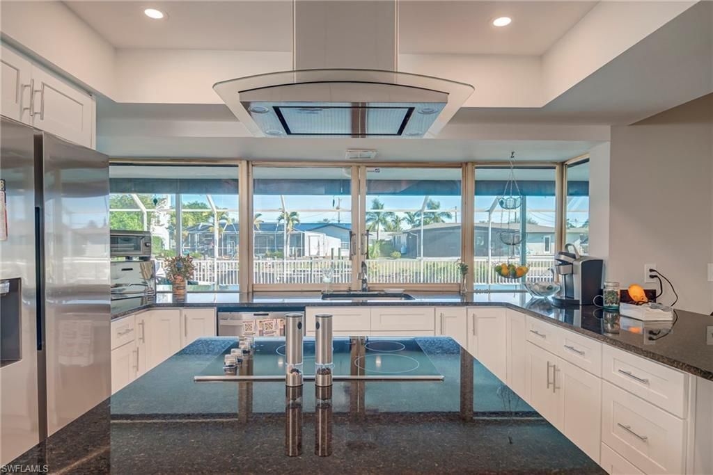 4556 Vinewood Cir, North Fort Myers, FL 33903 Photo