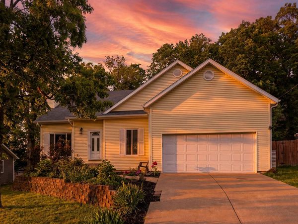 420 Amanda Road, Ridgedale, MO 65739