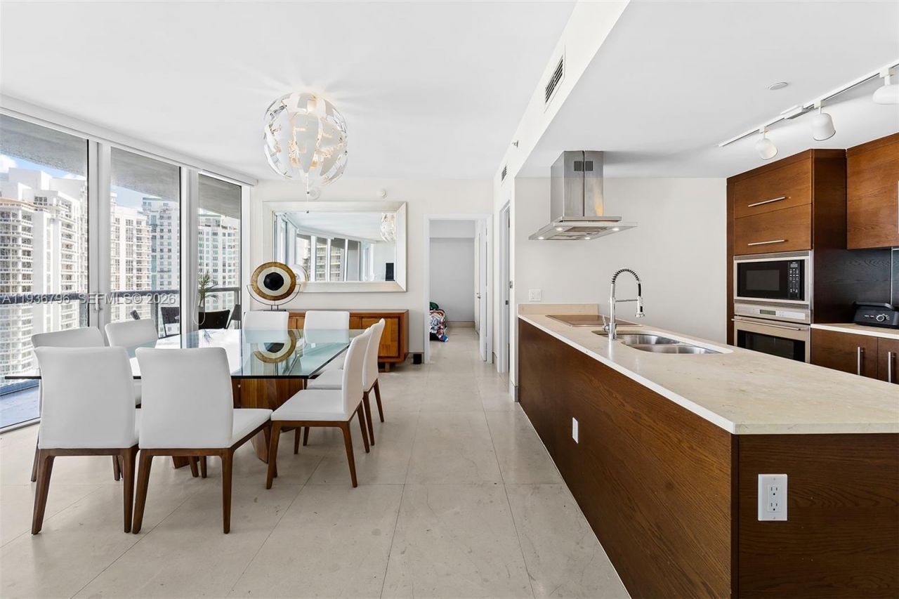 495 Brickell Ave, Unit 2904, Miami, FL 33131 Photo