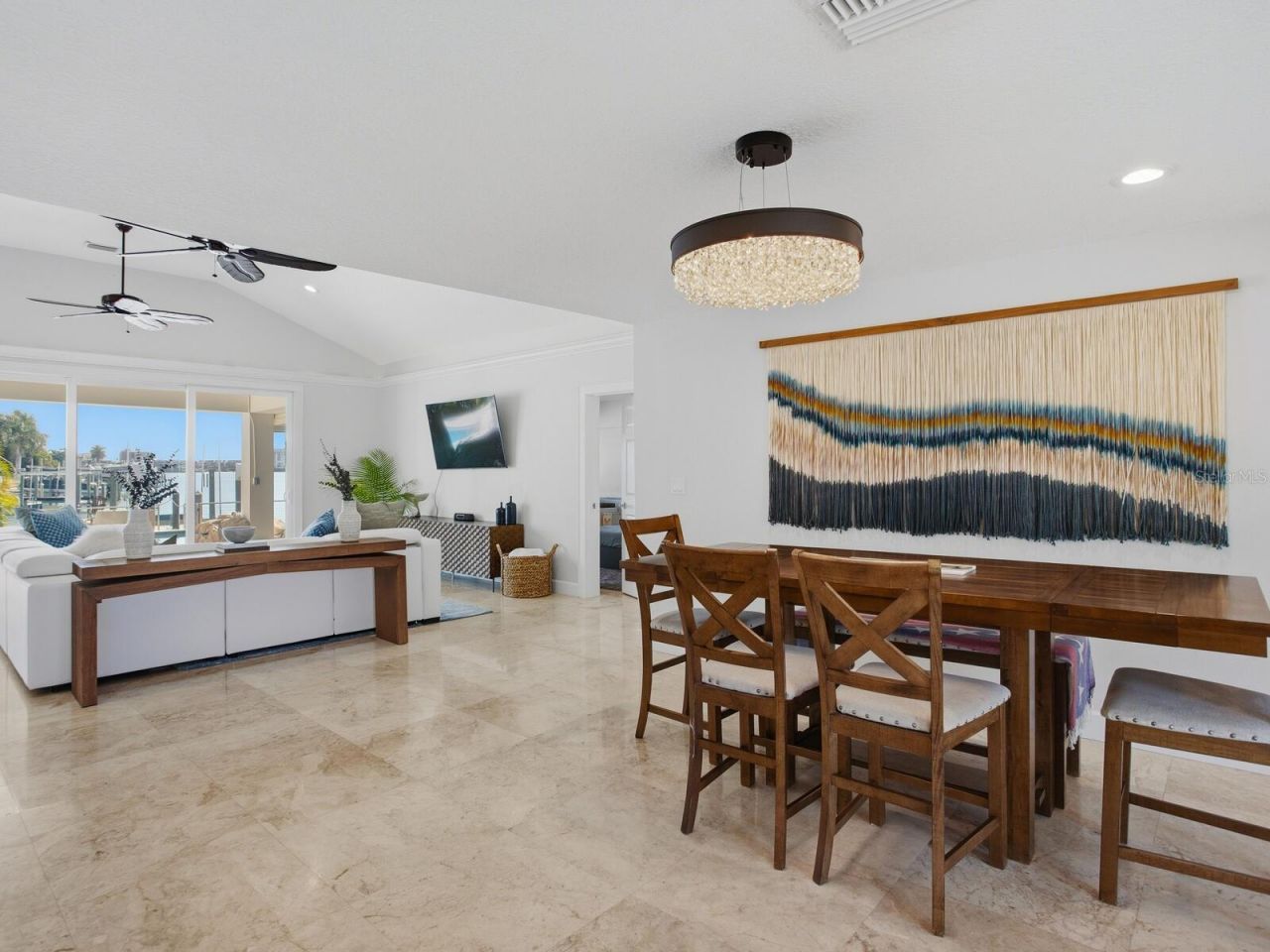 1028 79th Street S, Saint Petersburg, FL 33707 Photo