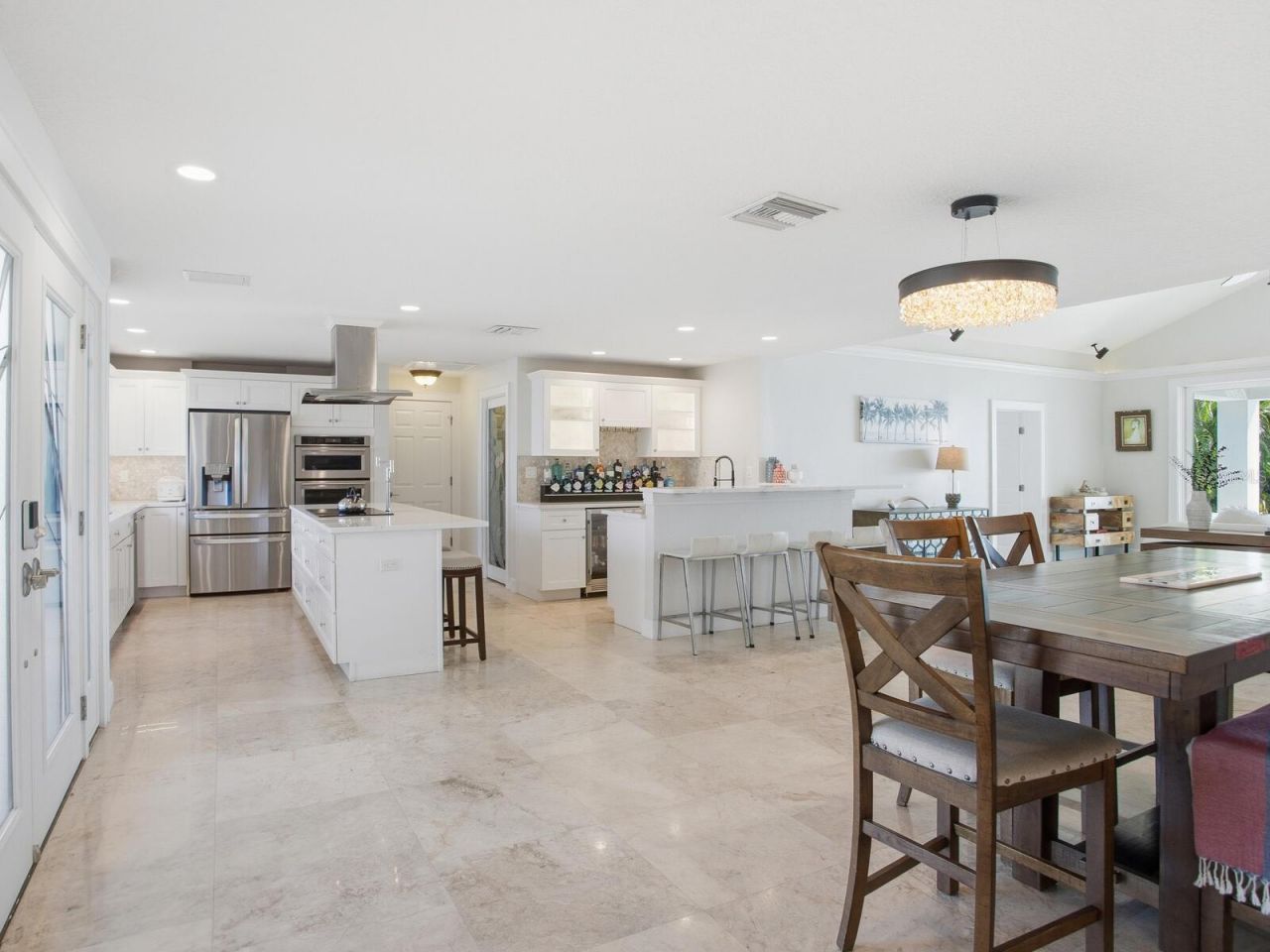 1028 79th Street S, Saint Petersburg, FL 33707 Photo