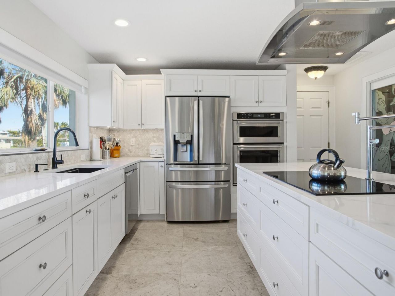 1028 79th Street S, Saint Petersburg, FL 33707 Photo