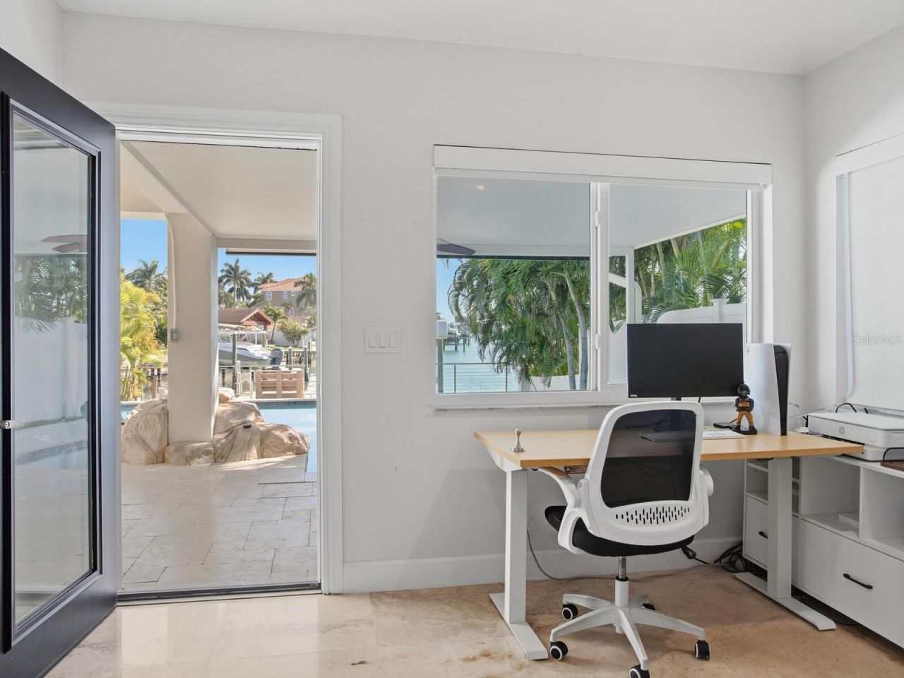 1028 79th Street S, Saint Petersburg, FL 33707 Photo