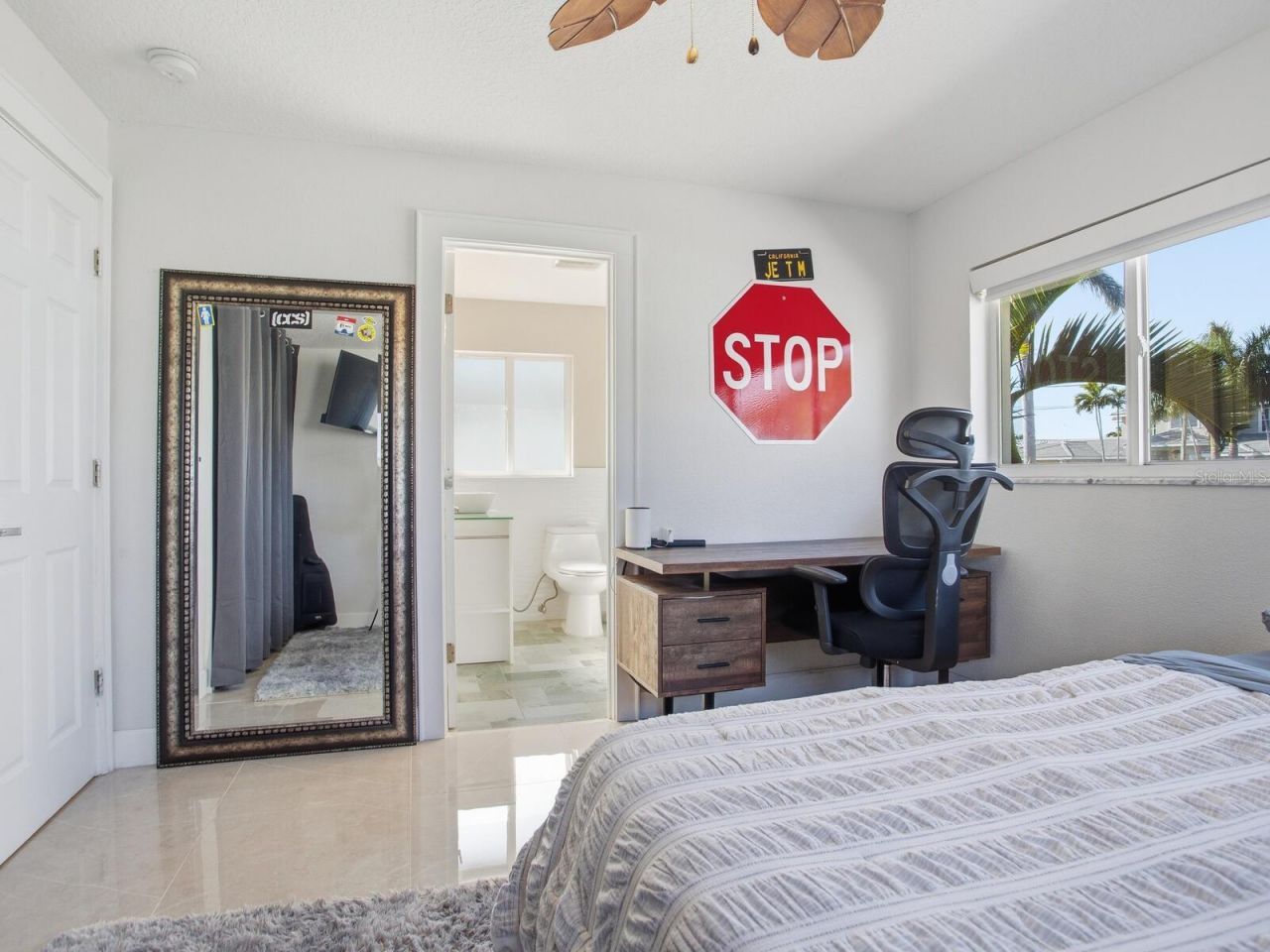 1028 79th Street S, Saint Petersburg, FL 33707 Photo