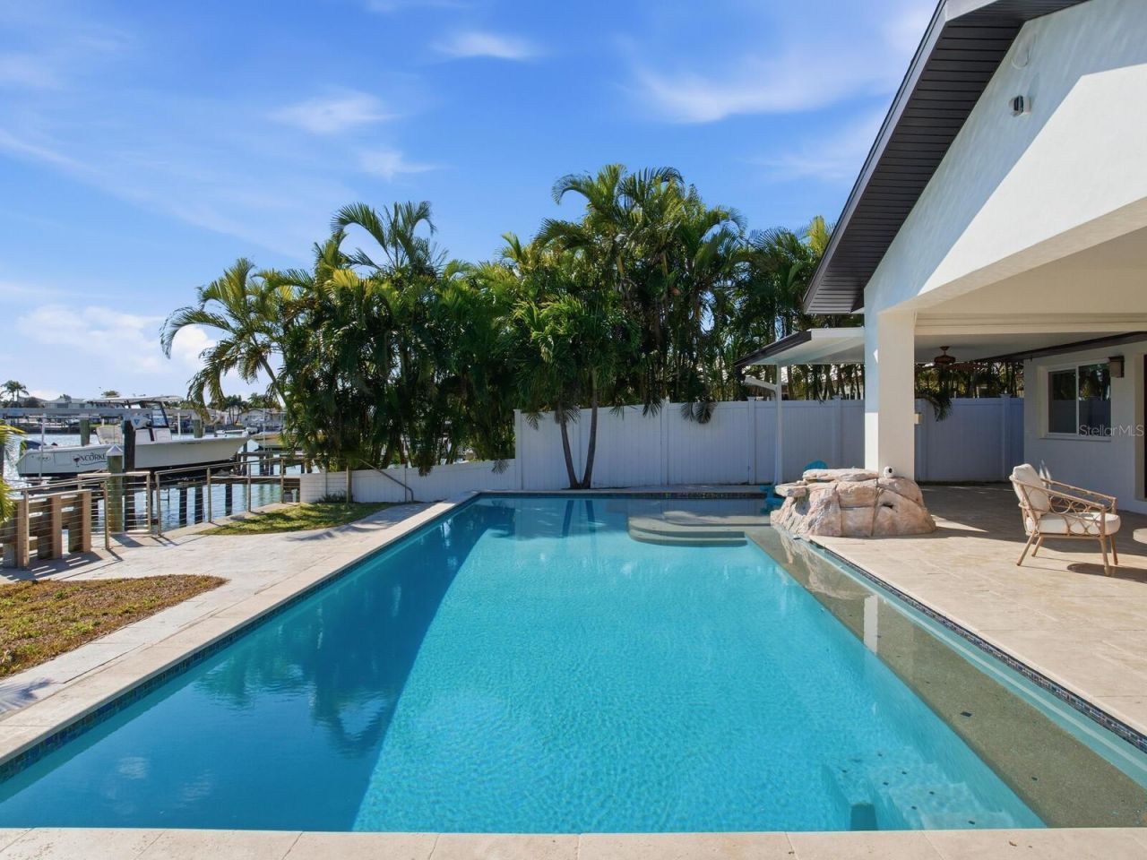 1028 79th Street S, Saint Petersburg, FL 33707 Photo