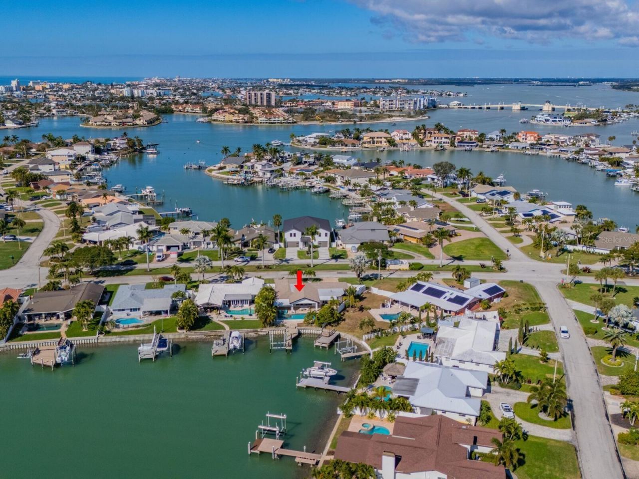 1028 79th Street S, Saint Petersburg, FL 33707 Photo