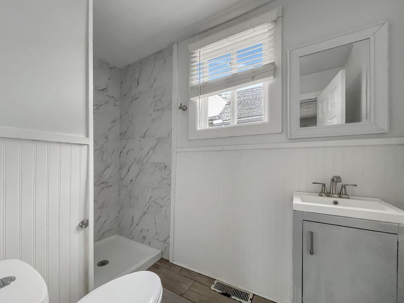 112 Oakwood Avenue, Newark, OH 43055 Photo 9