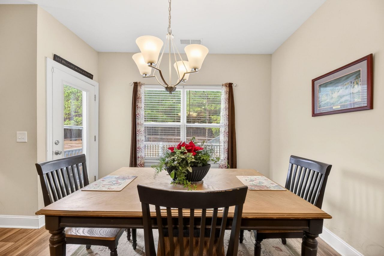 6797 M W Rickenbaker Road Photo 15