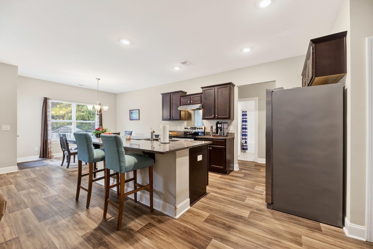 6797 M W Rickenbaker Road Photo 16