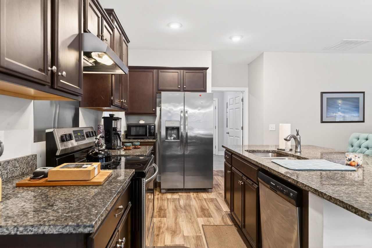 6797 M W Rickenbaker Road Photo 17