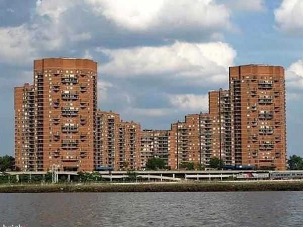 2138 HARMON COVE TOWER, Unit 2138, SECAUCUS, NJ 07094