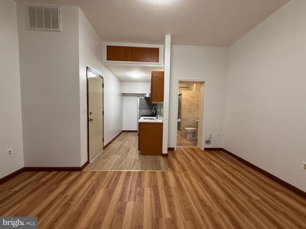 1017 SPRING GARDEN STREET, Unit 2F, PHILADELPHIA, PA 19123