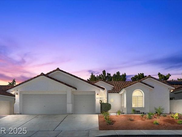 2117 Mission Peak Circle, Las Vegas, NV 89146