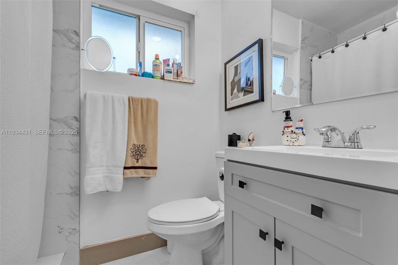 5041 SW 11th St, Plantation, FL 33317 Photo