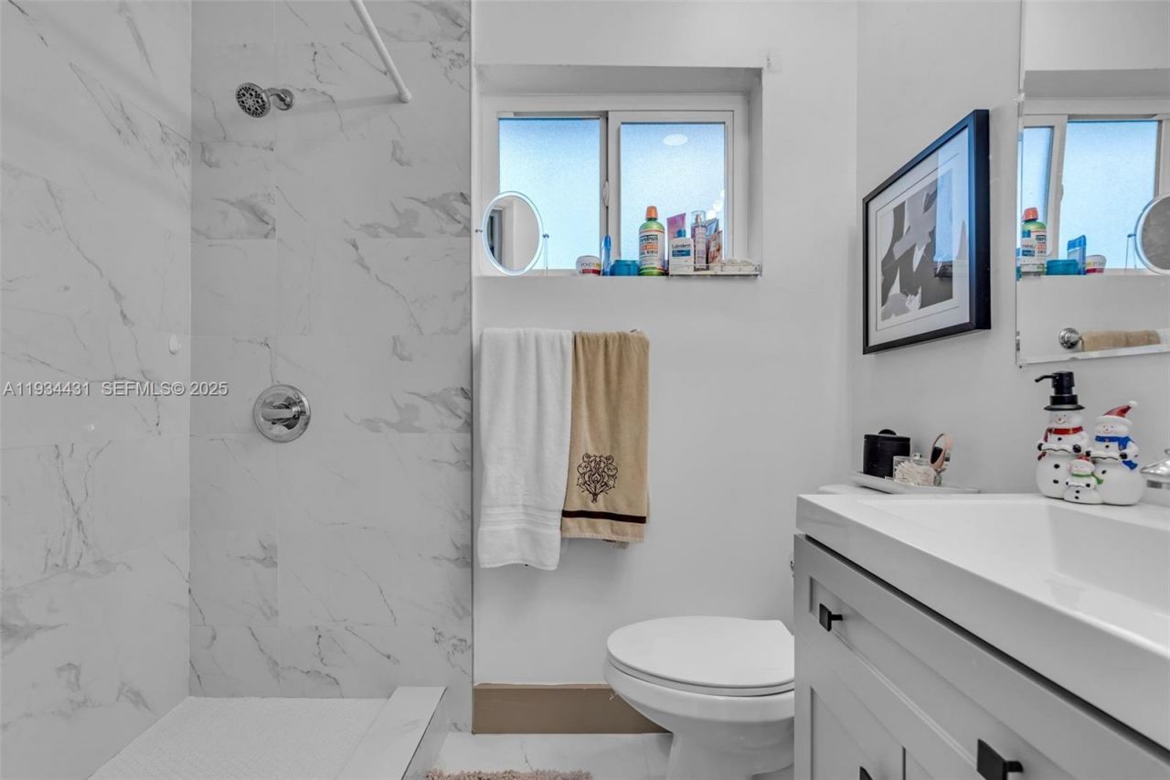 5041 SW 11th St, Plantation, FL 33317 Photo