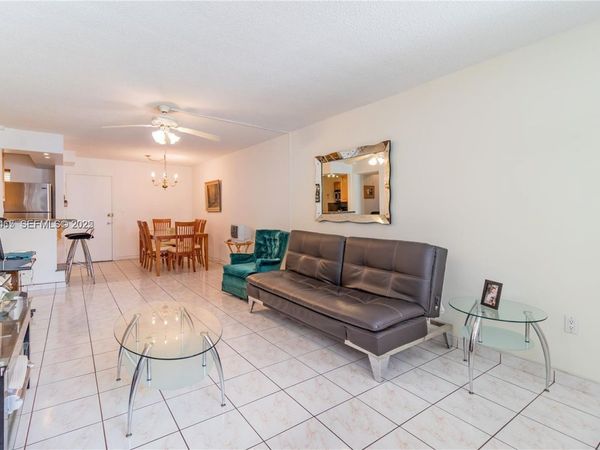 730 Pennsylvania Ave, Unit 307, Miami Beach, FL 33139