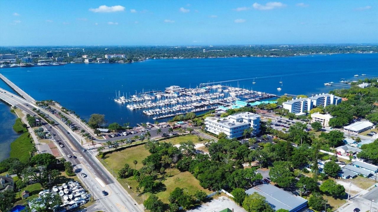 808 4th Avenue W, Palmetto, FL 34221 Photo