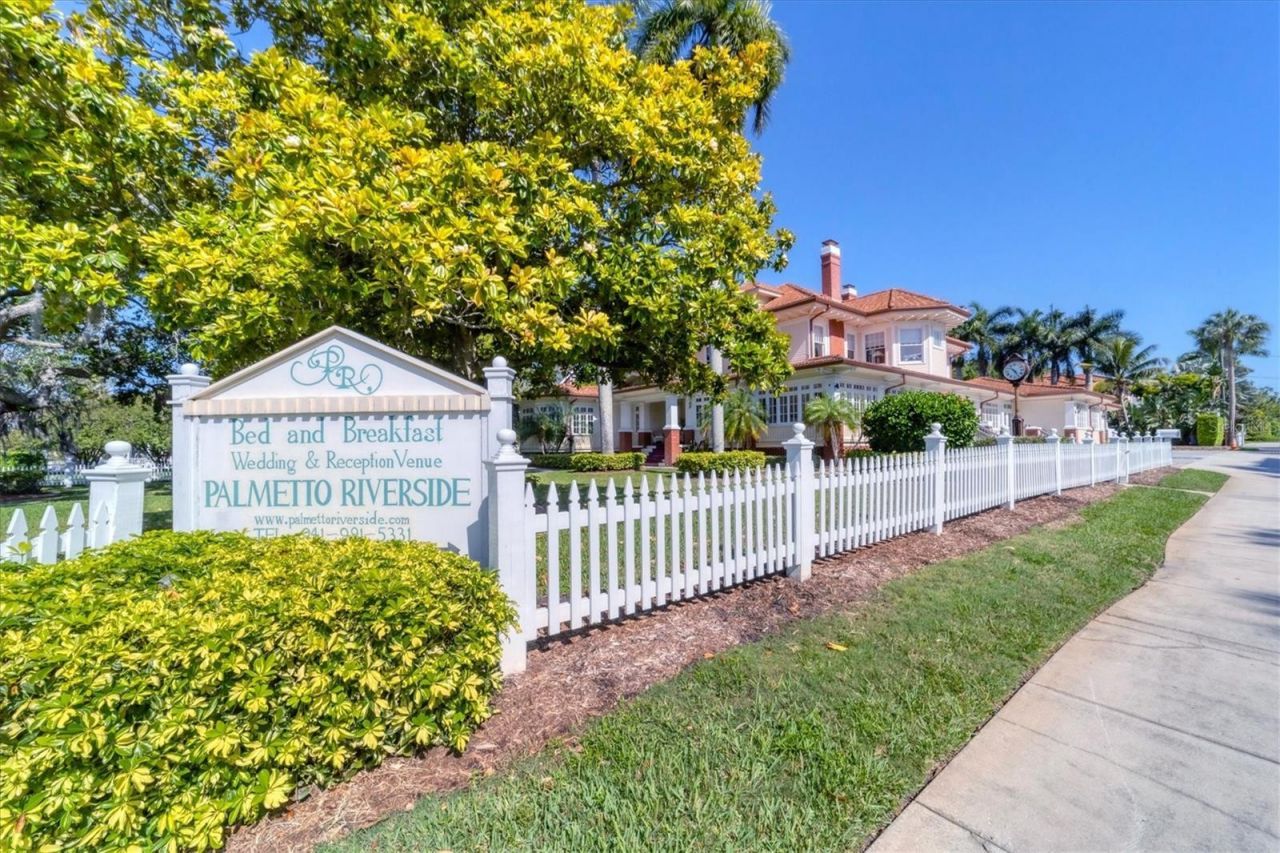 808 4th Avenue W, Palmetto, FL 34221 Photo