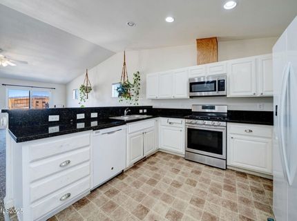 3175 Snowberry Street, Silver Springs, NV 89429 Photo