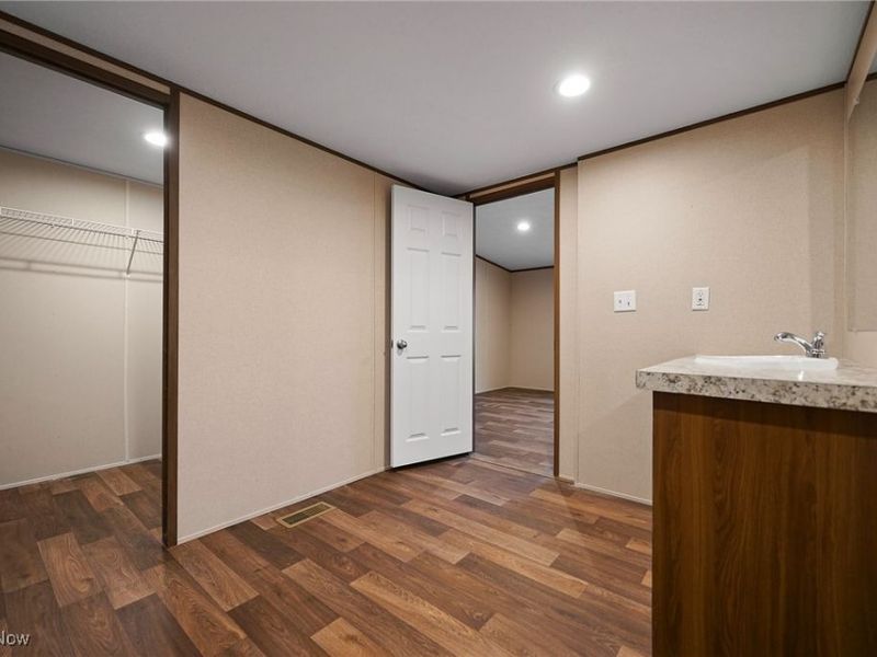 541 Lincoln Avenue, Struthers, OH 44471 Photo 13