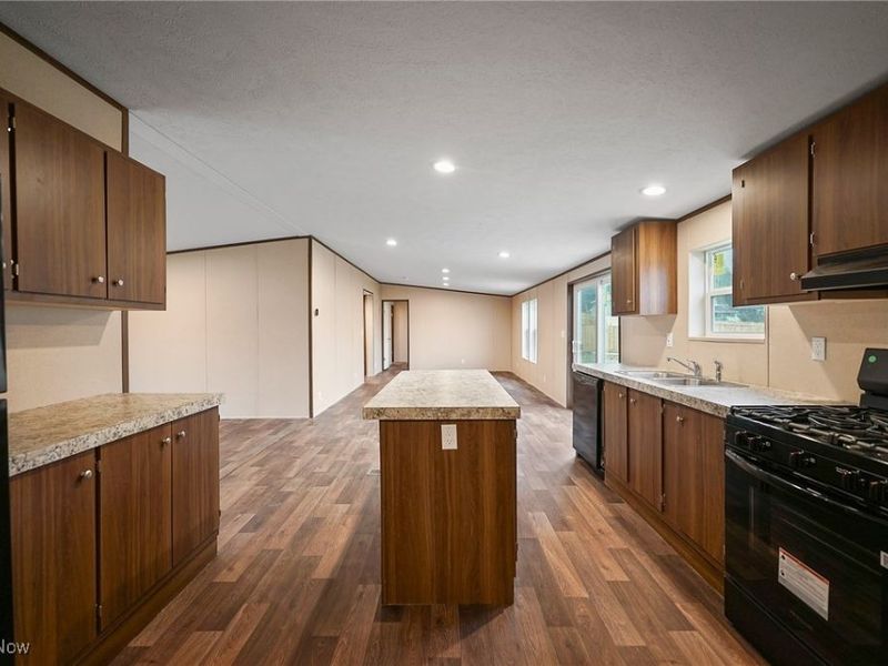 541 Lincoln Avenue, Struthers, OH 44471 Photo 6