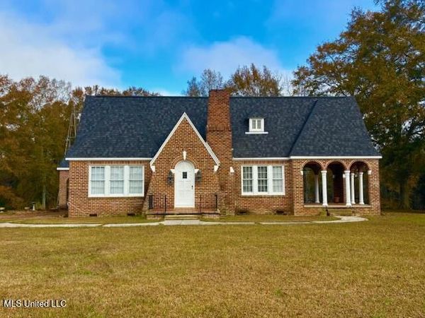 1523 Magnolia Avenue Avenue, Tylertown, MS 39667