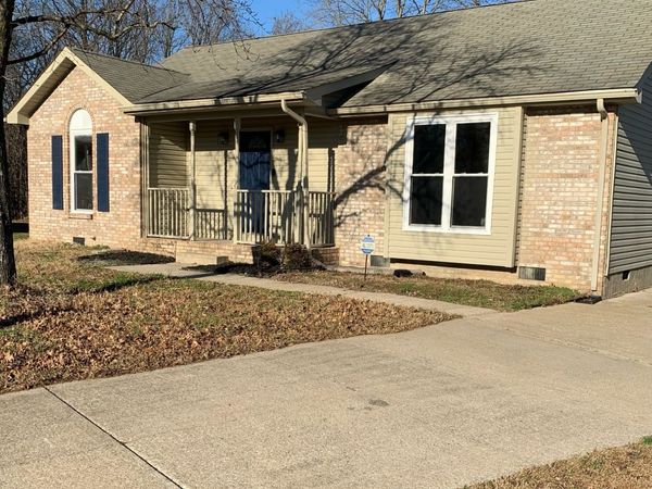 304 Parkside Ct, Old Hickory, TN 37138