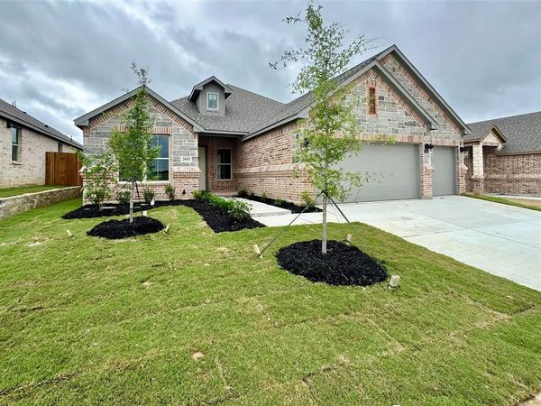 2003 Belle Lagos Lane, Cleburne, TX 76033