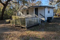 1858/1860 Taberwood Circle photo 4