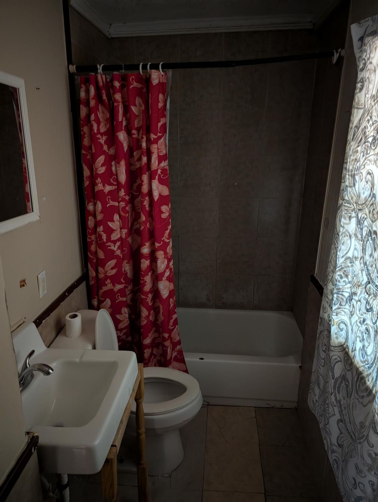 1858/1860 Taberwood Circle Photo 7