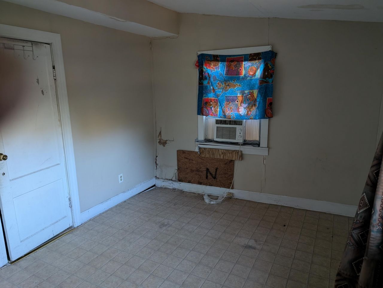 1858/1860 Taberwood Circle Photo 8