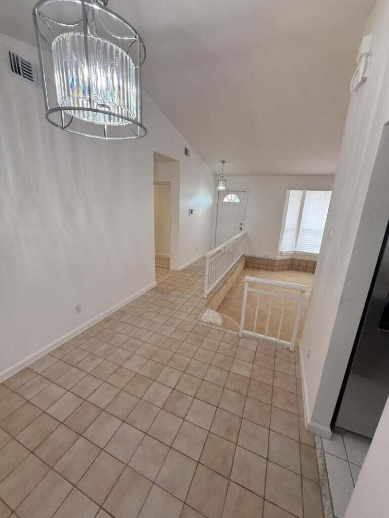 1334 N Mangonia Drive Drive, West Palm Beach, FL 33401 Photo