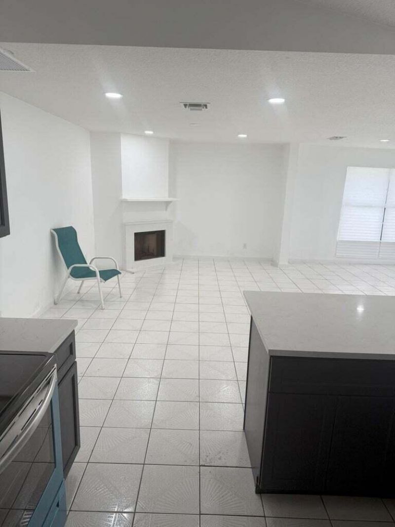 1334 N Mangonia Drive Drive, West Palm Beach, FL 33401 Photo