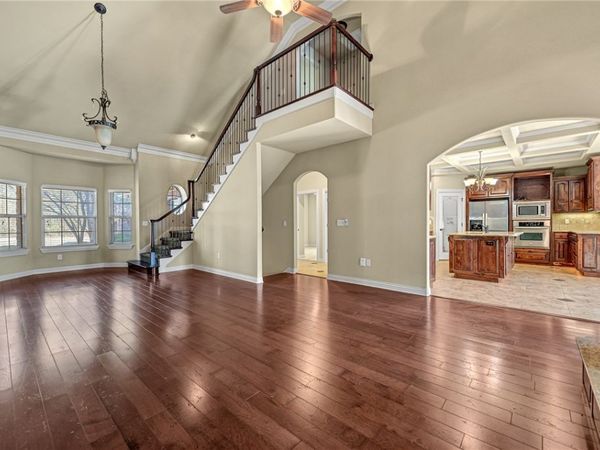 10 Martha Circle, Bella Vista, AR 72715