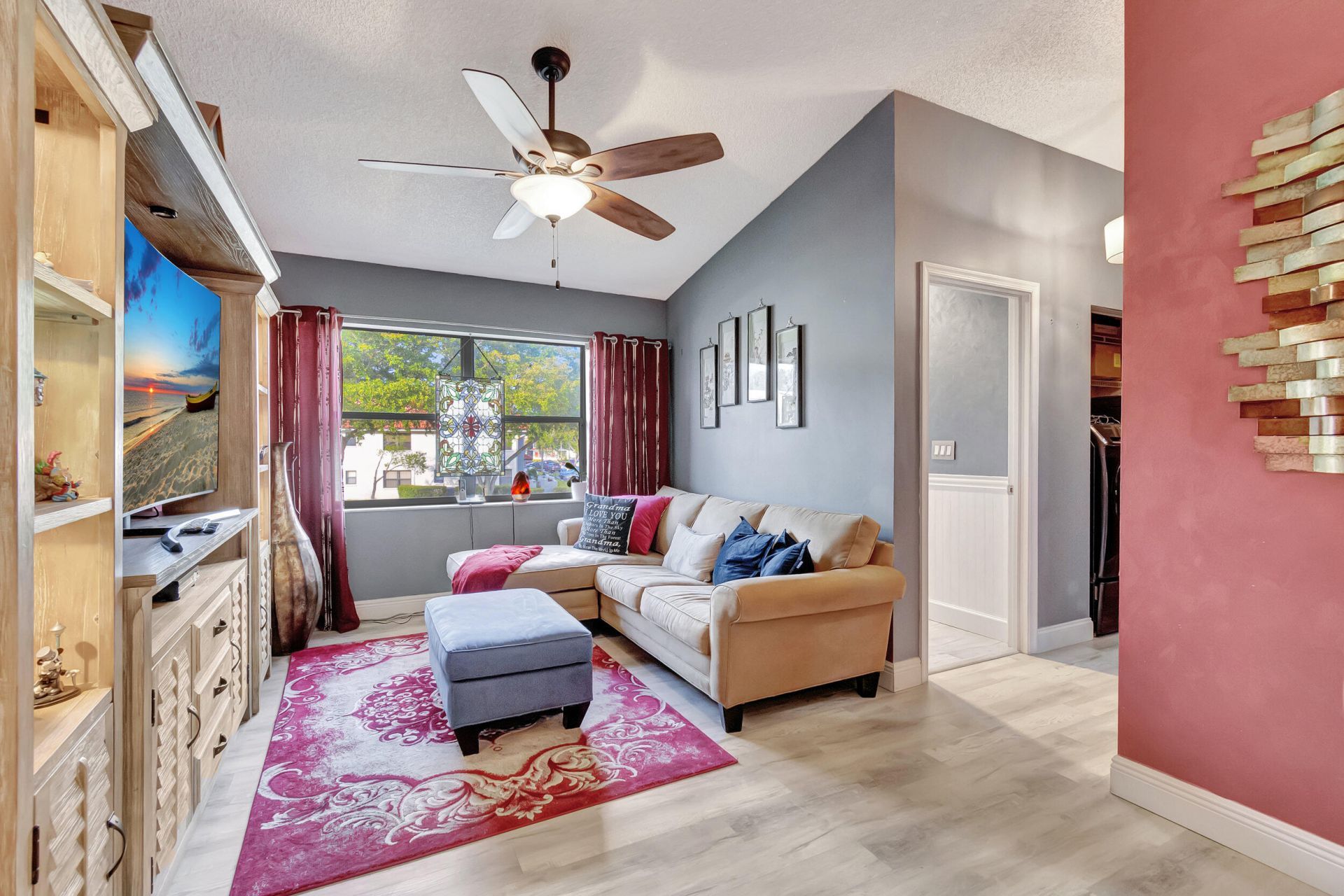 9705 Sills Drive E, Unit 204, Boynton Beach, FL 33437 Photo