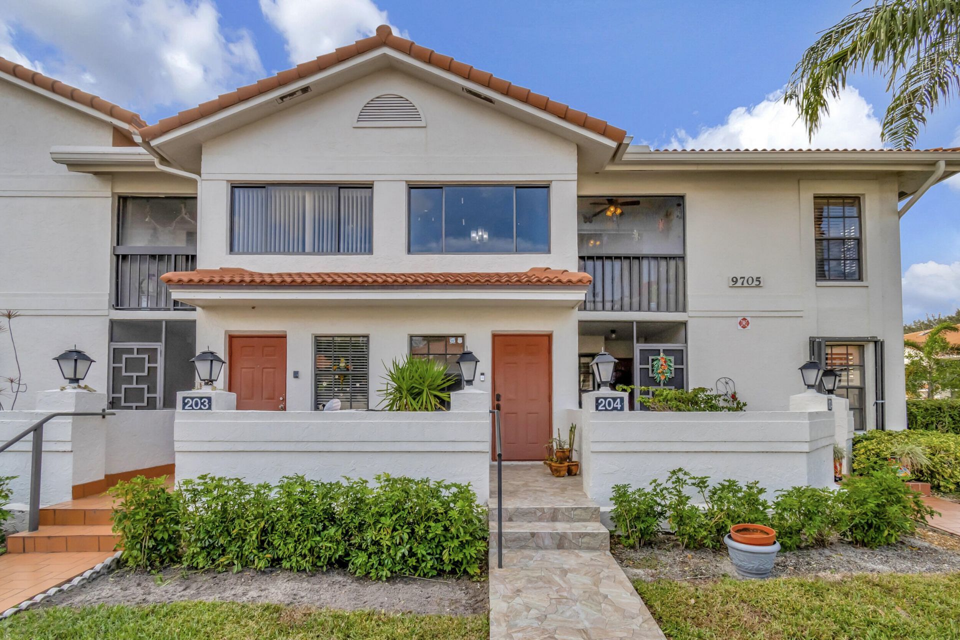 9705 Sills Drive E, Unit 204, Boynton Beach, FL 33437 Photo