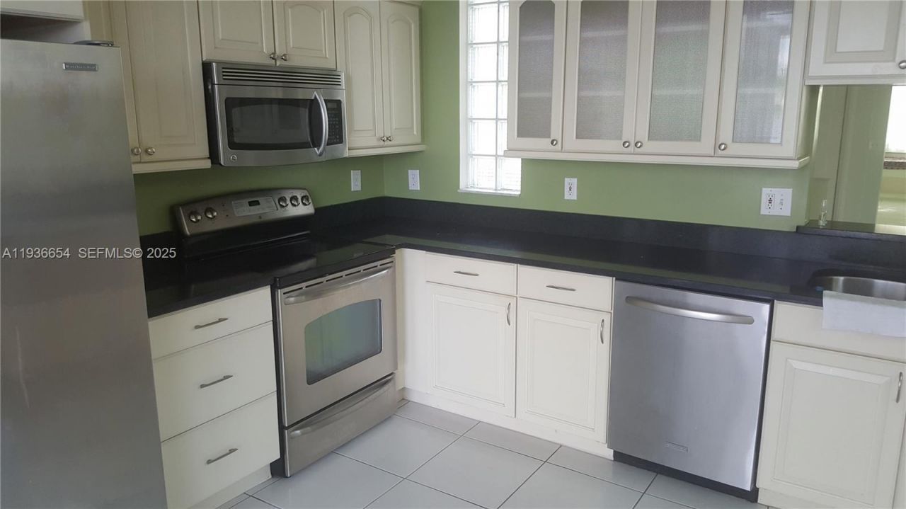 4908 SW 151st Ave, Unit 1, Davie, FL 33331 Photo