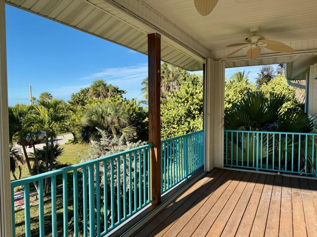 6476 Pine Ave, Sanibel, FL 33957 Photo