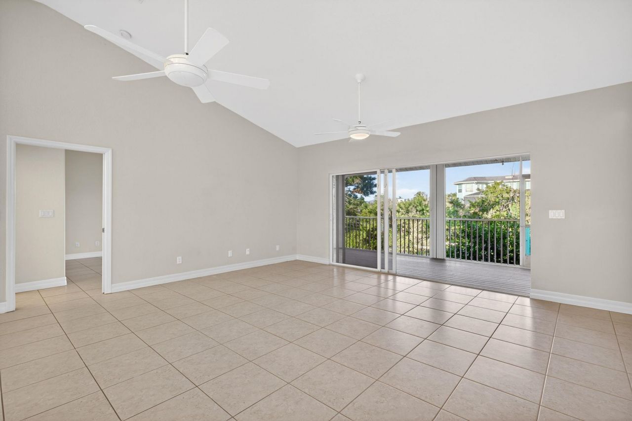 6476 Pine Ave, Sanibel, FL 33957 Photo