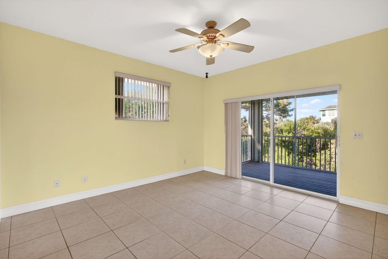 6476 Pine Ave, Sanibel, FL 33957 Photo