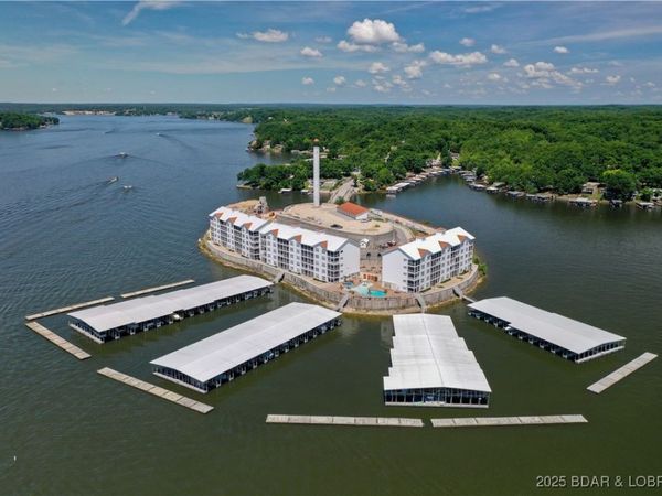 60 Knox Road, Unit Z402, Rocky Mount, MO 65072