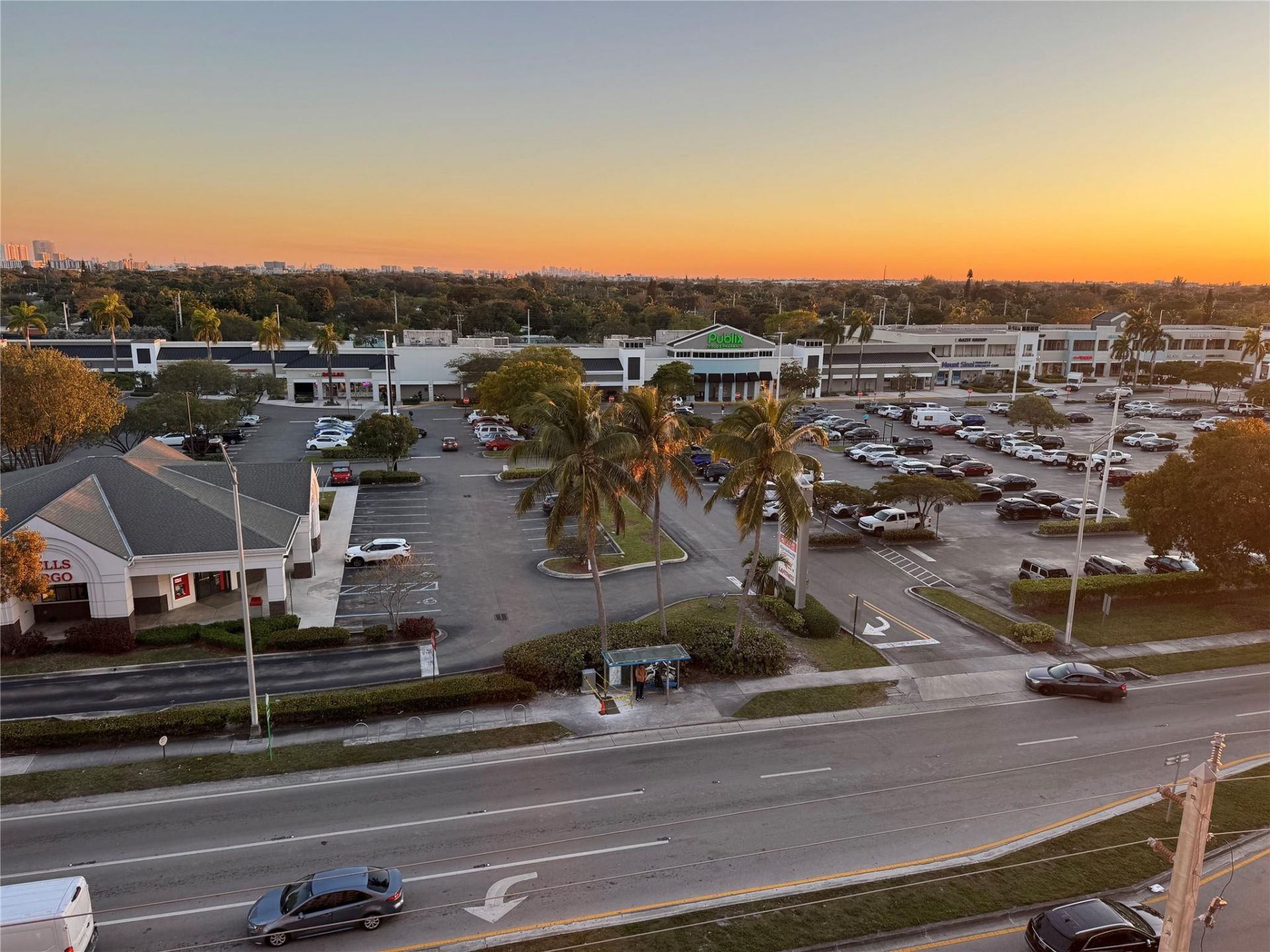 1791 NE Miami Gardens Drive, Unit E601, Miami, FL 33179 Photo