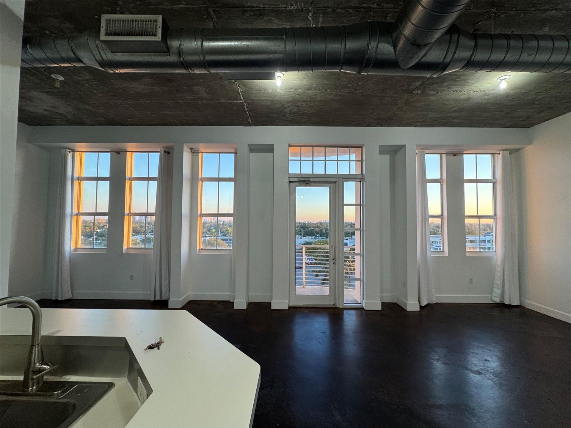 1791 NE Miami Gardens Drive, Unit E601, Miami, FL 33179 Photo