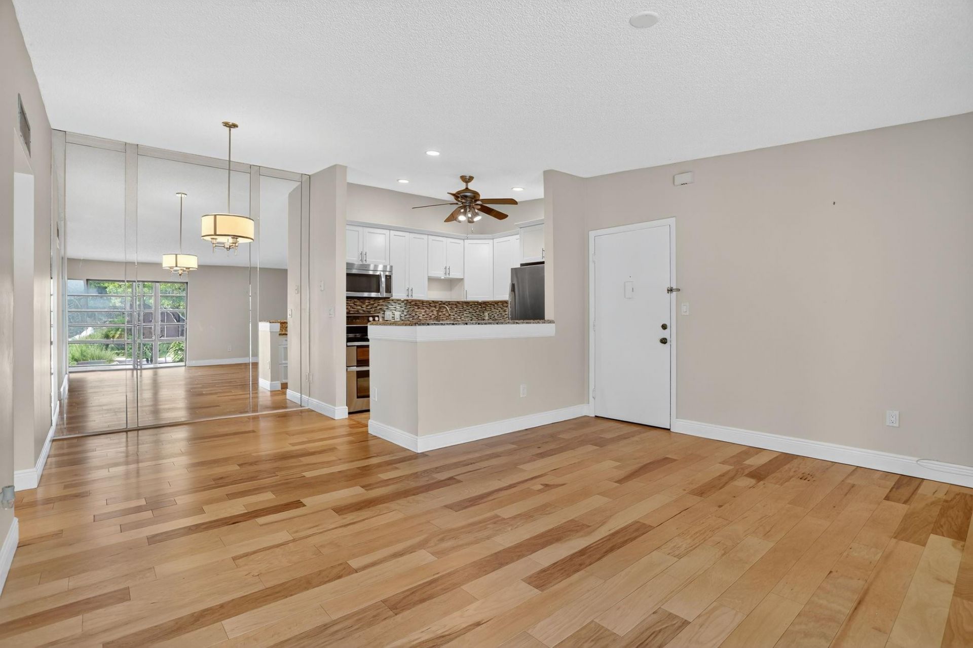 7711 Ashmont, Unit 215, Tamarac, FL 33321 Photo